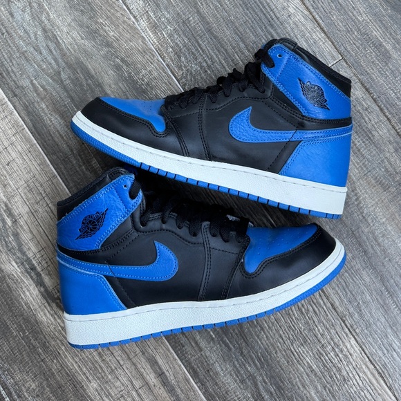Jordan Shoes - Jordan 1 retro royal blue black 6.5 8